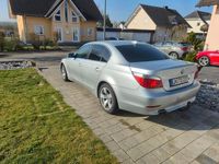 Gebraucht BMW 525 218 PS (160 kW) 2006 Silber Limousine