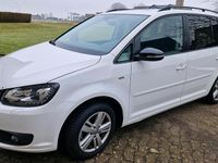 Gebraucht VW Touran Match 140 PS (102 kW) 2012 Weiß Van / Kleinbus