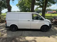 Gebraucht VW Multivan 105 PS (77 kW) 2006 Weiß Van / Kleinbus