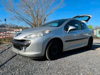 Gebraucht Peugeot 207 73 PS (53 kW) 2009 Silber Kleinwagen