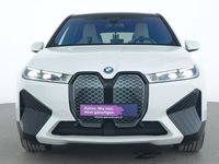 Gebraucht BMW iX 239 kW (326 PS) 2023 Mineralweiss SUV