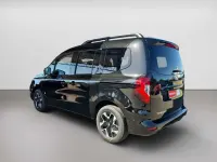 Neu Nissan Townstar Tekna 131 PS (96 kW) 2026 Schwarz Kombi