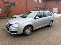 Gebraucht VW Golf V Trendline 105 PS (77 kW) 2009 Silber Kombi