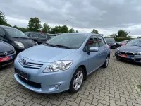 Gebraucht Toyota Auris Life 99 PS (72 kW) 2012 Blau Limousine