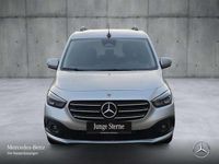 Gebraucht Mercedes T180 Progressive 116 PS (85 kW) 2024 Silber Van / Kleinbus