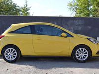 Gebraucht Opel Corsa Edition 90 PS (66 kW) 2017 Sunny yellow (uni) Kleinwagen