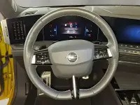 Gebraucht Opel Astra 131 PS (96 kW) 2023 Kult gelb (metallic) Kleinwagen