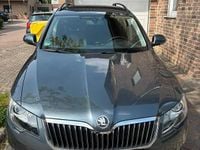 Gebraucht Skoda Superb Elegance 125 PS (91 kW) 2014 Grau Kombi