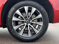Gebraucht Volvo XC60 Plus 250 PS (183 kW) 2024 Rot SUV