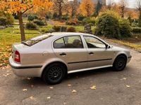 Gebraucht Skoda Octavia Classic 75 PS (55 kW) 2001 Silber Limousine