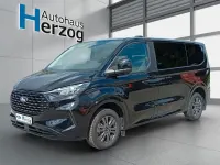 Gebraucht Ford Tourneo Titanium 136 PS (100 kW) 2025 Schwarz Van / Kleinbus