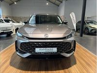 Neu MG HS Luxury 224 PS (164 kW) 2026 Silber (sterling silver) SUV
