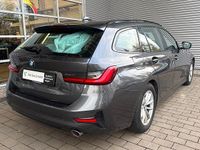 Gebraucht BMW 318 Sport Line 150 PS (110 kW) 2021 Mineralgrau metallic Kombi