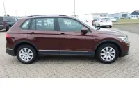 Gebraucht VW Tiguan Trendline 150 PS (110 kW) 2021 Gingerbrownmet (braun)braun SUV