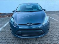 Gebraucht Ford Fiesta 82 PS (60 kW) 2011 Grau Kleinwagen