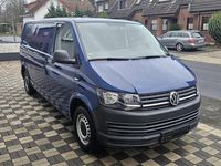 Gebraucht VW Transporter 150 PS (110 kW) 2019 Blau Van