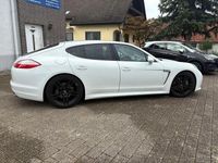 Gebraucht Porsche Panamera Platinum Edition 250 PS (183 kW) 2013 Weiß Limousine