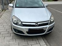 Gebraucht Opel Astra 105 PS (77 kW) 2006 Silber Limousine