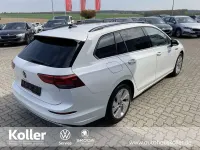 Gebraucht VW Golf VIII Style 150 PS (110 kW) 2023 Weiß Kombi