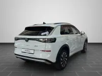 Gebraucht VW T-Roc 150 PS (110 kW) 2026 Pure white SUV