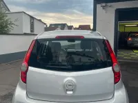 Gebraucht Opel Agila 69 PS (50 kW) 2009 Silber Kleinwagen