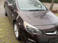 Gebraucht Opel Astra Active 140 PS (102 kW) 2012 Limousine