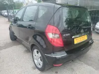 Gebraucht Mercedes A160 95 PS (69 kW) 2012 Schwarz Kleinwagen