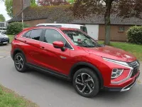 Używany Mitsubishi Eclipse Cross Plus 98 KM (72 kW) 2022 Czerwony SUV