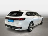 Gebraucht VW Passat Business 150 PS (110 kW) 2025 Oryxweiss perlmutteffekt Kombi