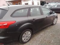 Gebraucht Ford Focus Ambiente 101 PS (74 kW) 2015 Kombi