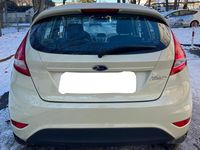 Gebraucht Ford Fiesta 96 PS (70 kW) 2009 Grün Kleinwagen
