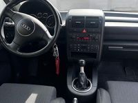 Second-hand Audi A2 Advanced Plus 75 CP (55 kW) 2002 Albastru Hatchback