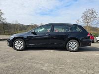 Gebraucht VW Golf VII 110 PS (80 kW) 2018 Schwarz Kombi