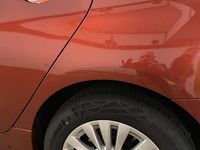 Gebraucht BMW 220 Advantage 192 PS (141 kW) 2020 Orange Van / Kleinbus