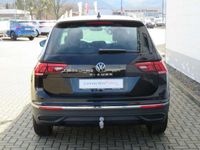 gebraucht VW Tiguan 1.5 DSG Life AHK Navi PDC Shzg Garantie Verl.