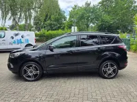 Gebraucht Ford Kuga ST-Line 150 PS (110 kW) 2019 Schwarz SUV
