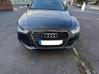 Używany Audi A4 S-Line 150 KM (110 kW) 2015 Czarny Kombi