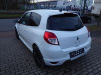 Gebraucht Renault Clio III GT 128 PS (94 kW) 2010 Weiß Kleinwagen