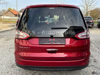 Gebraucht Ford Galaxy Titanium 190 PS (139 kW) 2019 Rot Van / Kleinbus