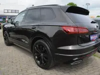 Gebraucht VW Touareg R-line 286 PS (210 kW) 2023 Braun SUV