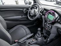 Second-hand Mini ONE 102 CP (75 kW) 2018 Negru Hatchback