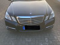 Gebraucht Mercedes E350 265 PS (194 kW) 2011 Schwarz Limousine