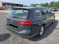 Gebraucht VW Passat Highline 150 PS (110 kW) 2016 Grau Kombi