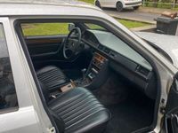 gebraucht Mercedes 200 W124H-Kennzeichen, HU neu