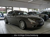 gebraucht Mercedes CLS63 AMG AMG Carbon/Comand/Xe/GSD/ABC/TV/Dis+/Napp