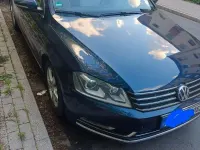 Gebraucht VW Passat Highline 140 PS (102 kW) 2012 Blau Limousine