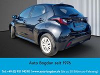 Gebraucht Mazda 2 92 PS (67 kW) 2023 Opera black (metallic) Kleinwagen