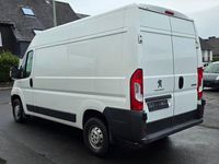 Gebraucht Peugeot Boxer 131 PS (96 kW) 2017 Weiß Van