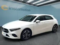 Gebraucht Mercedes A200 163 PS (119 kW) 2025 Weiß Limousine