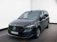 Gebraucht Mercedes eCitan 89 kW (122 PS) 2024 Schwarzloparitschwarzmetallic Limousine